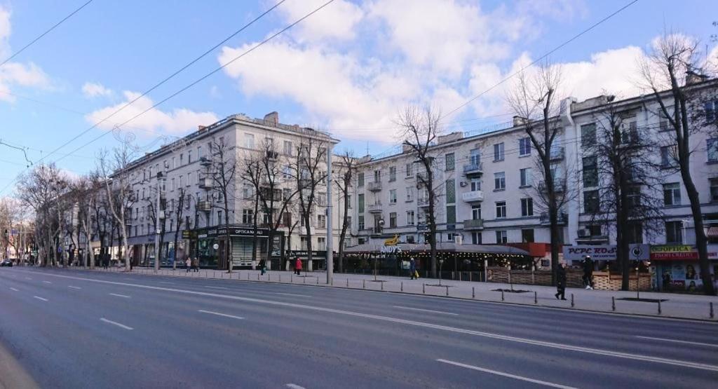 Stefan Cel Mare 64 Lägenhet Chişinau Exteriör bild